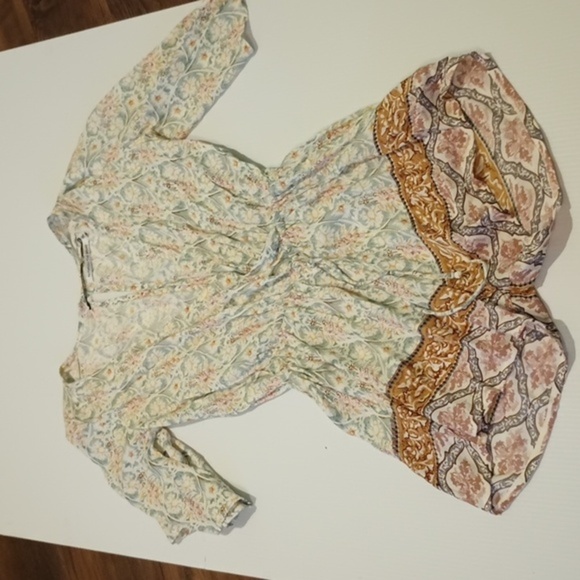 Faithful The Brand Blue Tan Floral Print Open Back V Neck Romper A17 - Picture 1 of 6